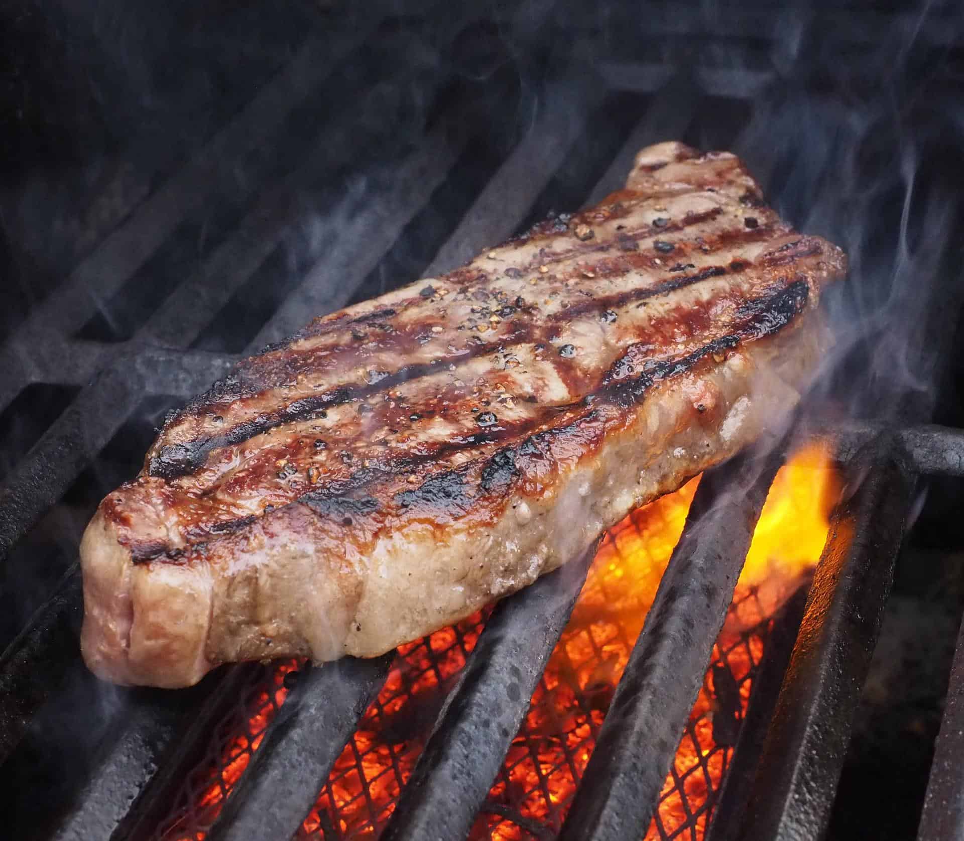 steak-g6932d3d96_1920